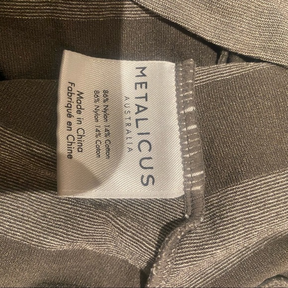 Lovely grey stripe sleeveless Metalicus dress. One size fits all. - Picture 4 of 5